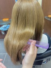 afterの変貌！全体的なまとまりと艶がアップし、毛先に滑らかな柔らかさがでます！